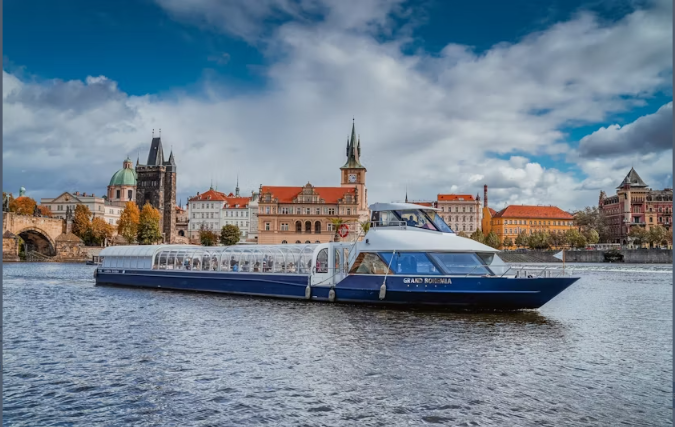 Lunch Cruise in Prague